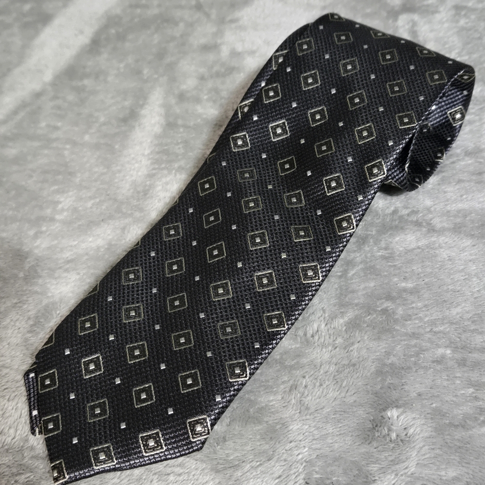 Pronto Uomo Black and Gold Silk Tie
